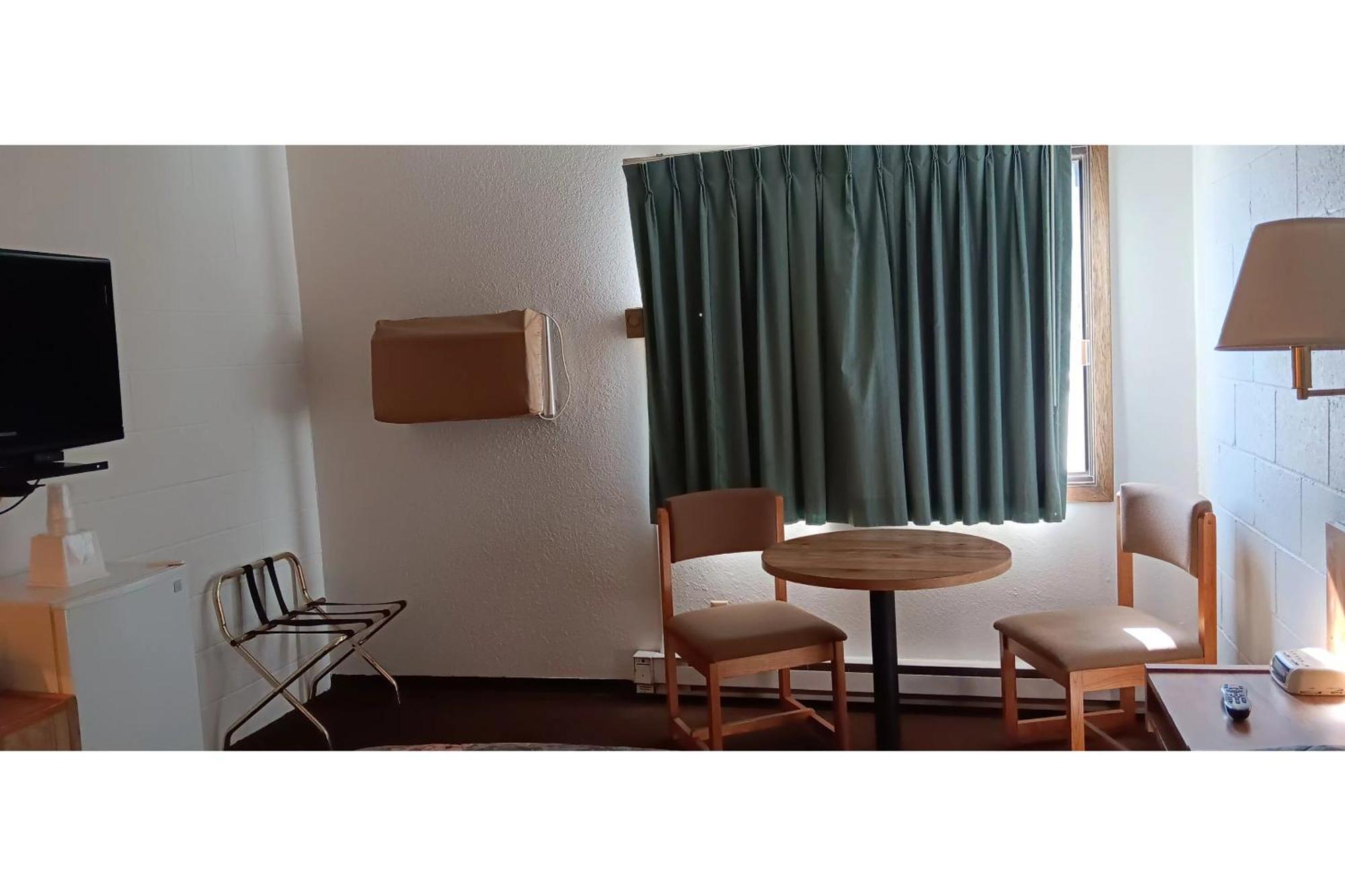 Scotwood Motel By Oyo Washburn Nd 외부 사진